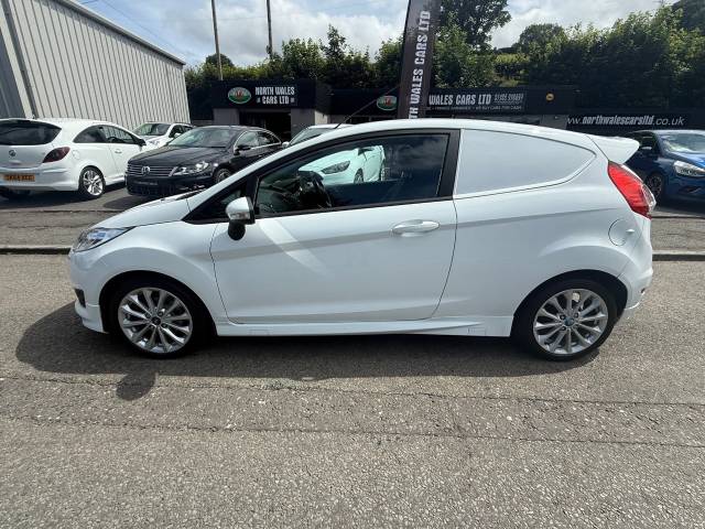 2016 Ford Fiesta 1.5 TDCi Sport Van