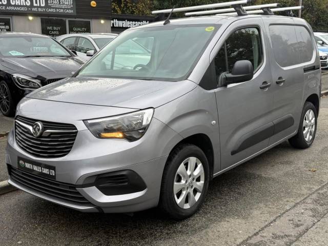 2019 Vauxhall Combo Cargo 2000 1.6 Turbo D 100ps H1 Sportive Van