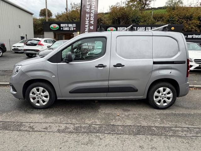 2019 Vauxhall Combo Cargo 2000 1.6 Turbo D 100ps H1 Sportive Van