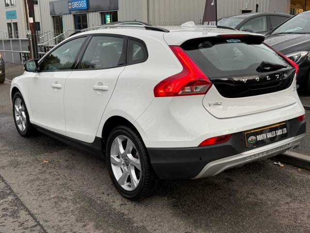 2014 Volvo V40 1.6 D2 Cross Country Lux 5dr Powershift