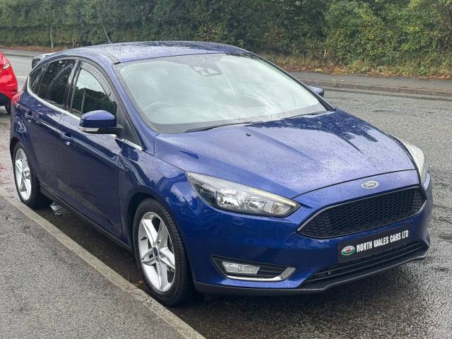 Ford Focus 1.0 EcoBoost 125 Titanium 5dr Hatchback Petrol Blue