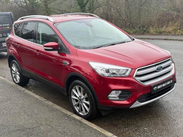 Ford Kuga 1.5 TDCi Titanium Edition 5dr 2WD Hatchback Diesel Red