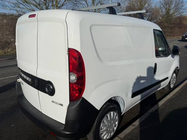 2013 Vauxhall Combo 2000 1.3 CDTI 16V ecoFLEX H1 Van