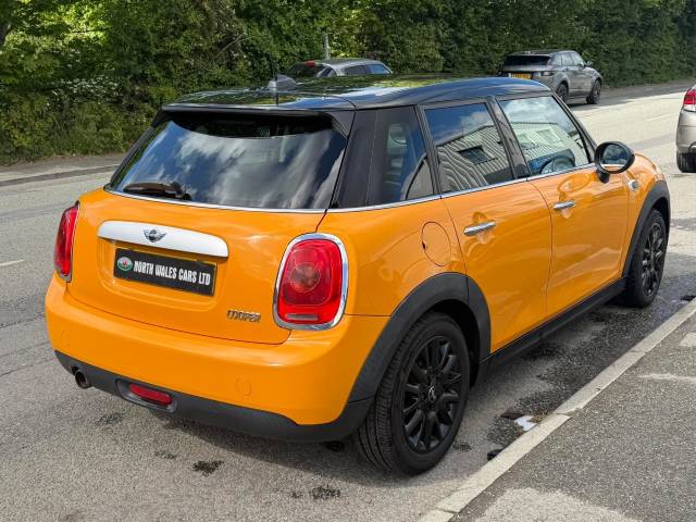 2015 Mini Hatchback 1.5 Cooper 5dr