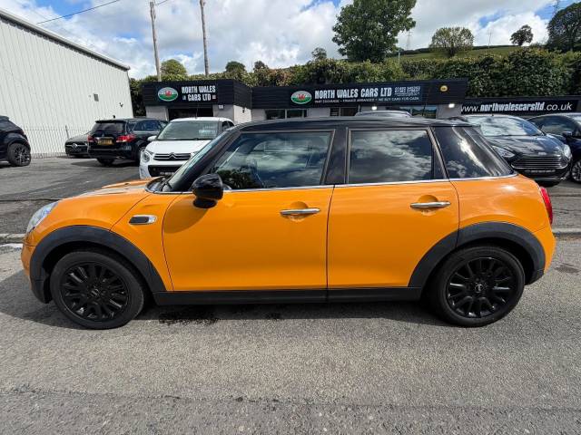 2015 Mini Hatchback 1.5 Cooper 5dr