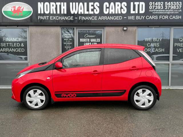 2016 Toyota Aygo 1.0 VVT-i X-Play 5dr