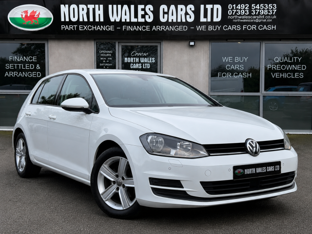 Volkswagen Golf 1.6 TDI 110 Match 5dr Hatchback Diesel White