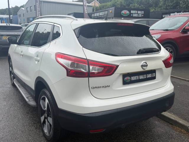 2017 Nissan Qashqai 1.5 dCi N-Connecta 5dr