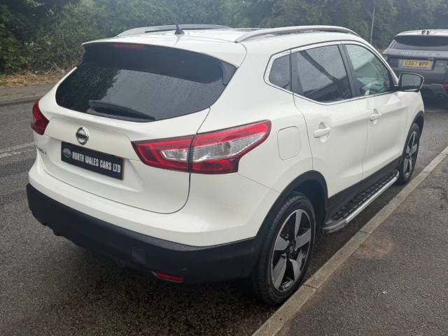 2017 Nissan Qashqai 1.5 dCi N-Connecta 5dr