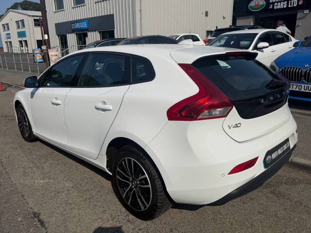 2016 Volvo V40 2.0 D2 [120] Momentum 5dr