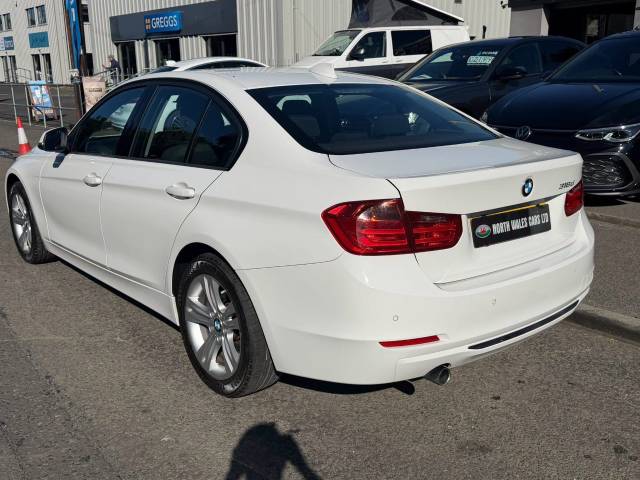 2014 BMW 3 Series 2.0 318d Sport 4dr