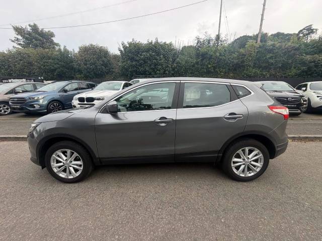 2017 Nissan Qashqai 1.5 dCi Acenta [Smart Vision Pack] 5dr