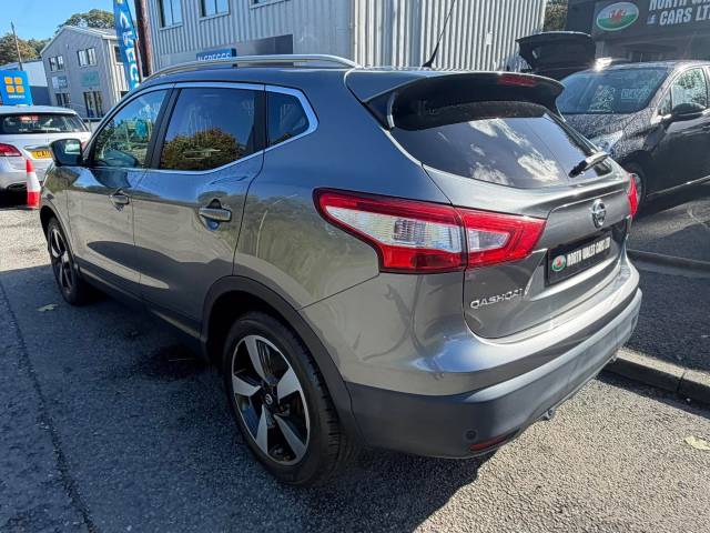 2015 Nissan Qashqai 1.5 dCi N-Tec+ 5dr