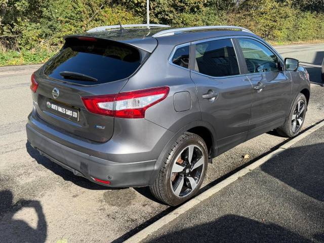 2015 Nissan Qashqai 1.5 dCi N-Tec+ 5dr